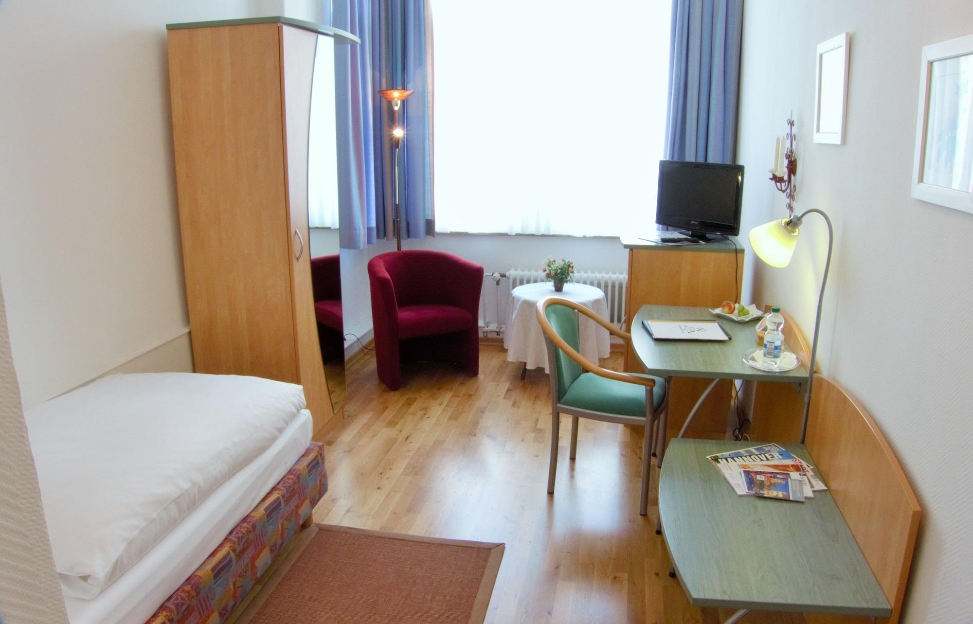 Hotel Alpha Hannover Ngoại thất bức ảnh