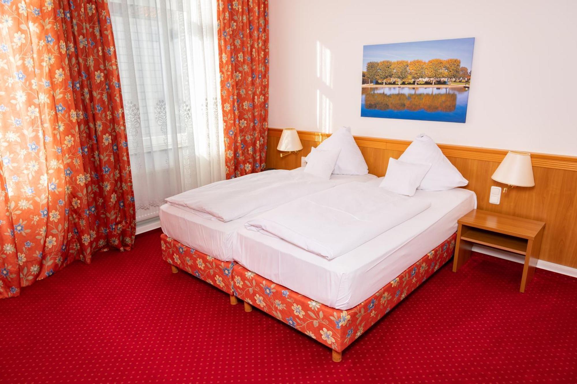Hotel Alpha Hannover Ngoại thất bức ảnh